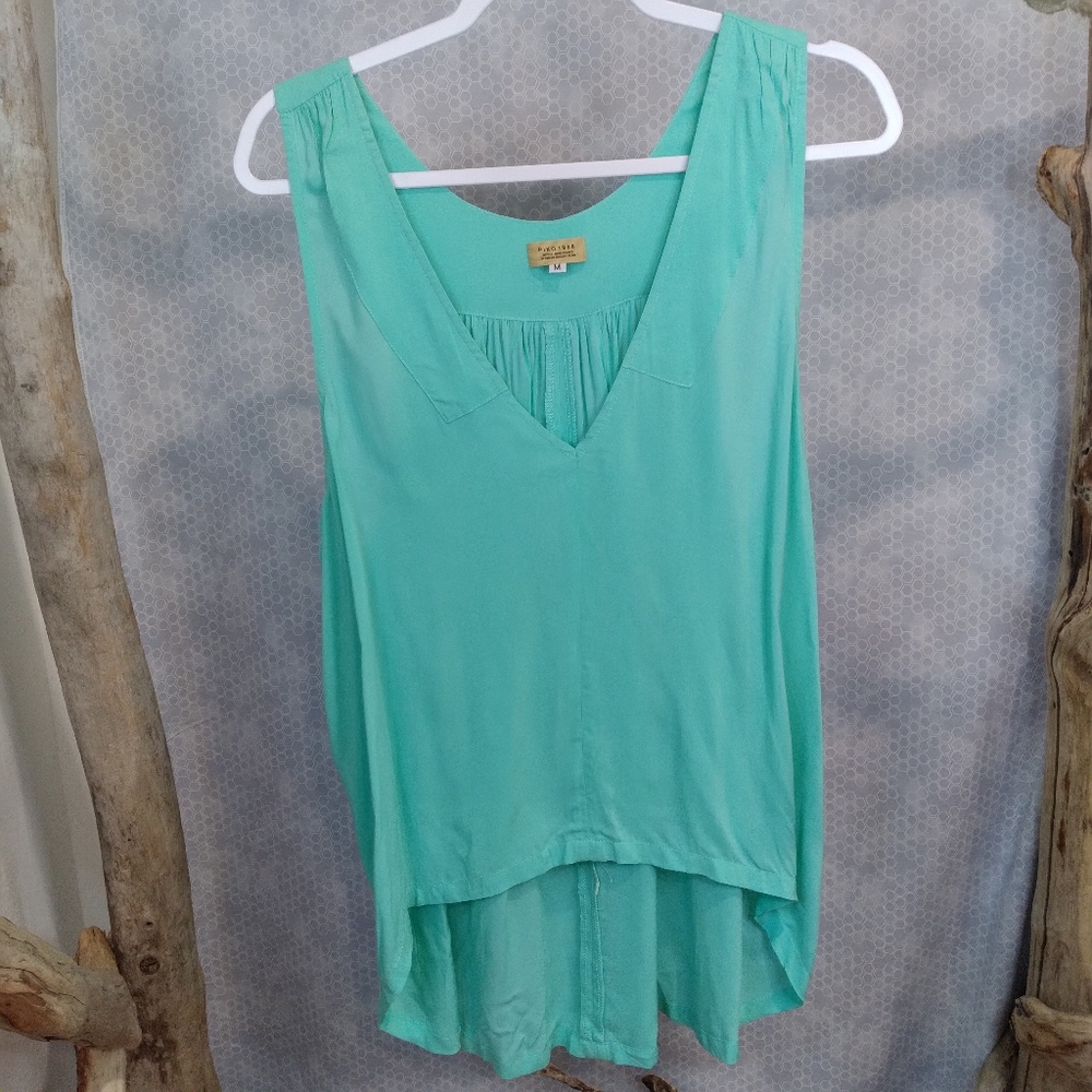 Piko 1988 teal / aqua high/low sleeveless deep v-neck top in medium, EUC